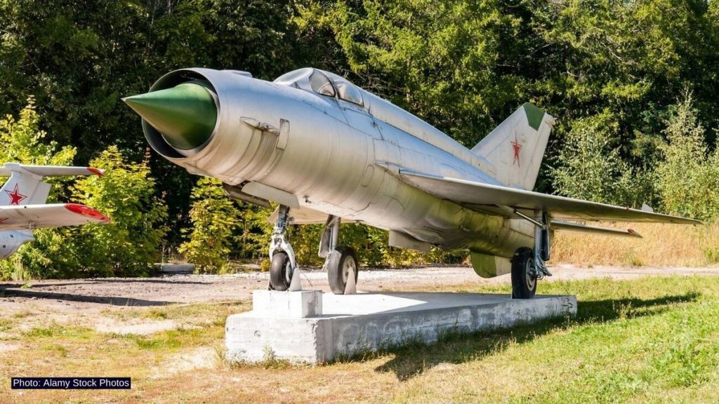 MiG-21