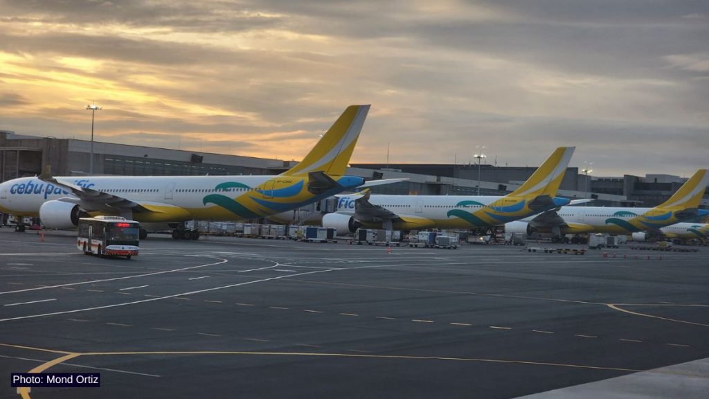 hub and spoke versus point to point